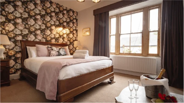 home page rooms section carousel 2